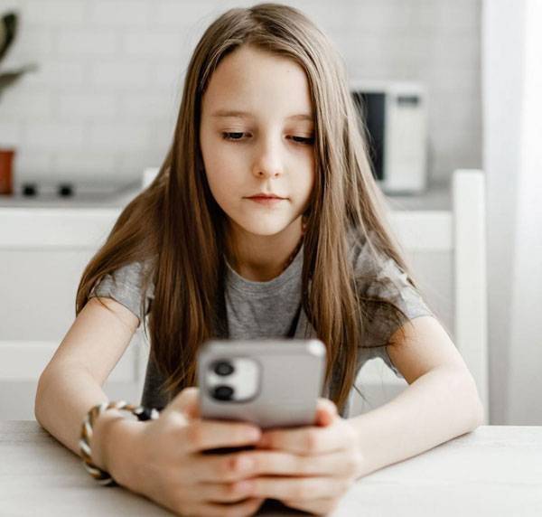Australia ban offers test on social media harm