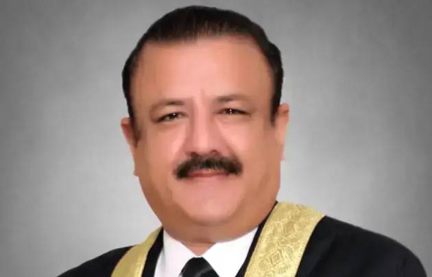 Judge Tariq Mehmood Jahangiri’s law degree is fake, KU tells IHC