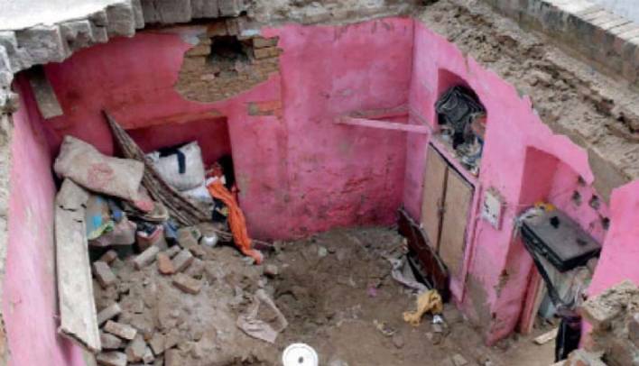 Three killed in incident of roof collapse in Lahore