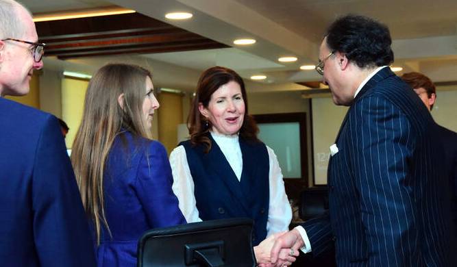 UK to strengthen investment, education, climate change partnership with Pakistan