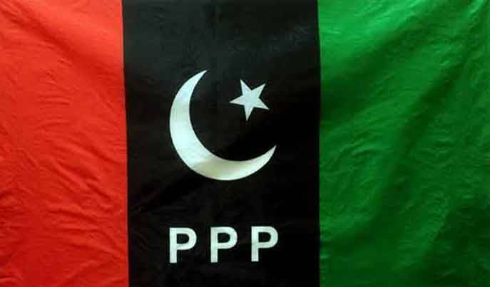 PML-N, PTI lose their key players to PPP in Attock