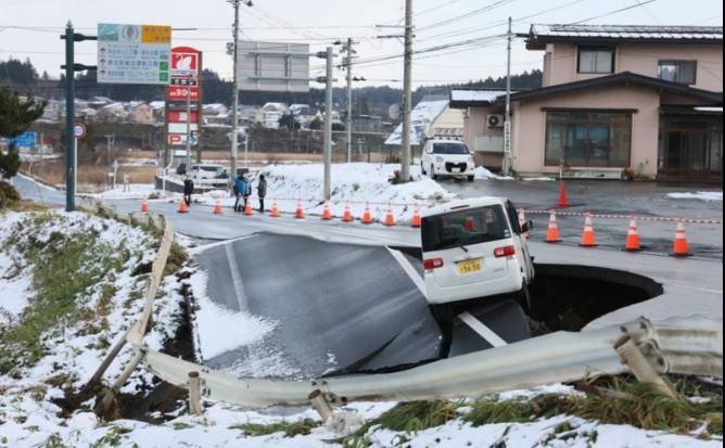 Japan tsunami warning after 6.7-magnitude quake