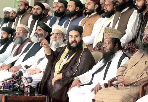 Ulema express strong solidarity with Pakistan military leadership