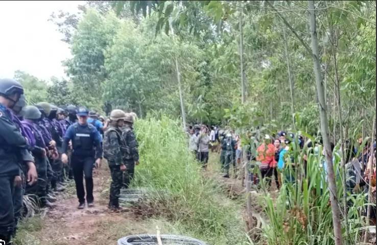 Thailand says 4 soldiers killed in Cambodia conflict, denies Trump truce claim