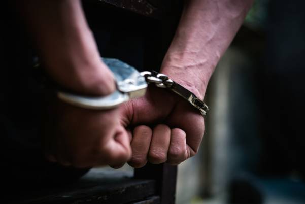 Tehsildar arrested in Lahore for committing corruption 