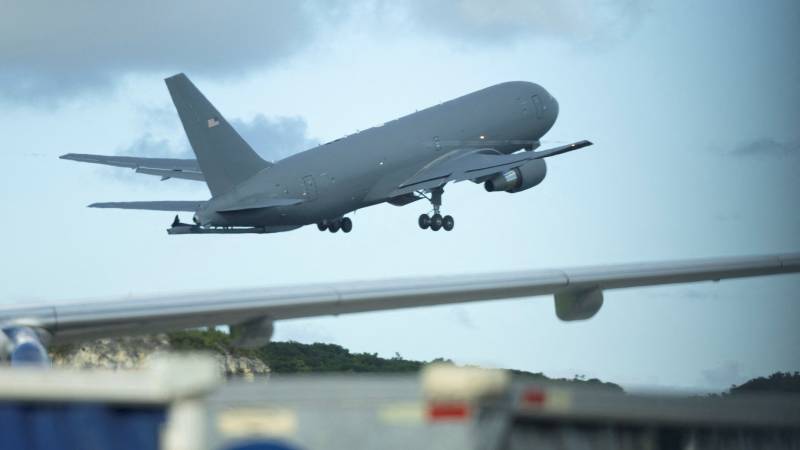 Commercial pilot says almost collided with US military plane near Venezuela