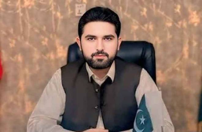 Court starts procedure for declaring KP CM Afridi, others POs