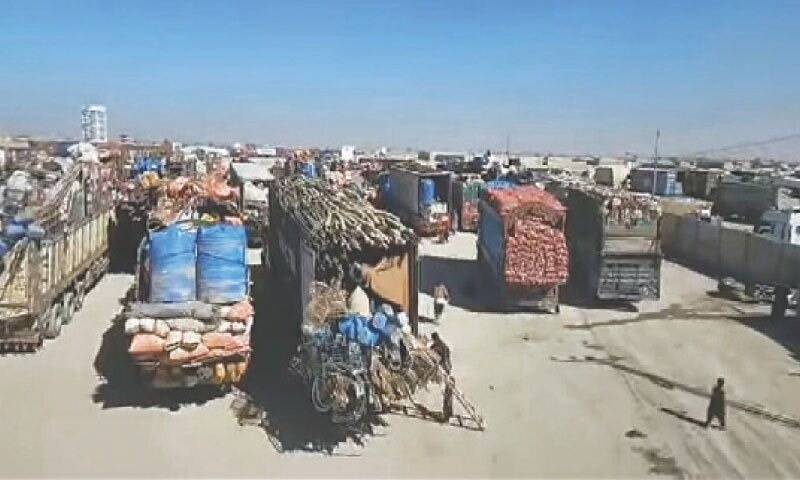 Chaman border closure strands 1,200 people, becomes container warehouse