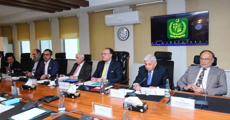 ECC reviews economy, approves Rs268b for development and relief programs