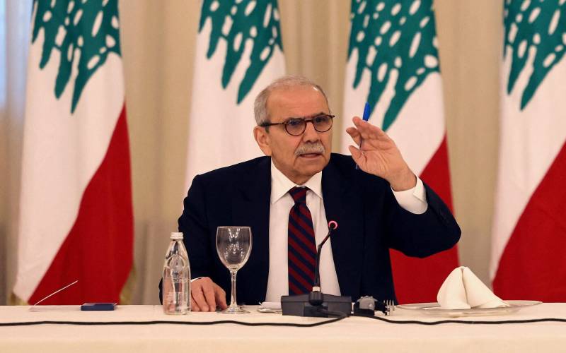 Lebanon PM to announce long-awaited banking law draft: official