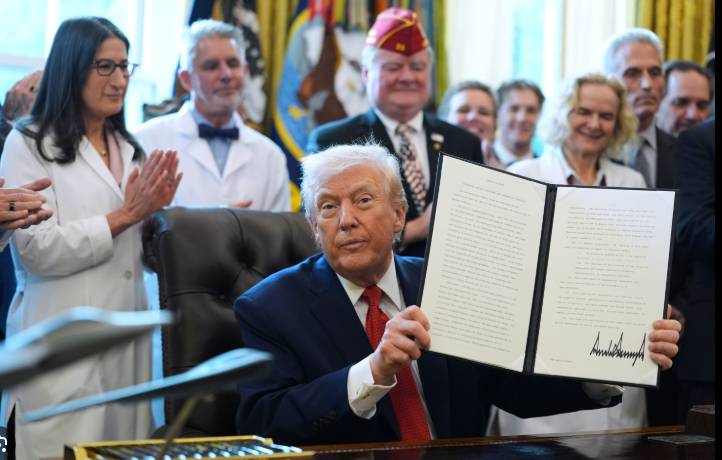 Trump signs $900b defence policy bill into law