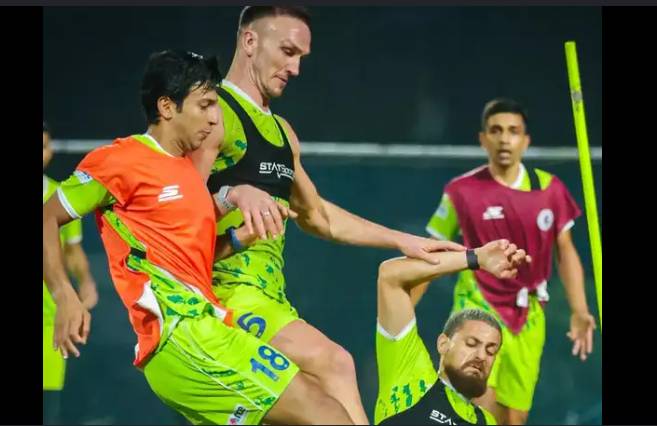 Indian football club banned, fined for refusing to play in Iran