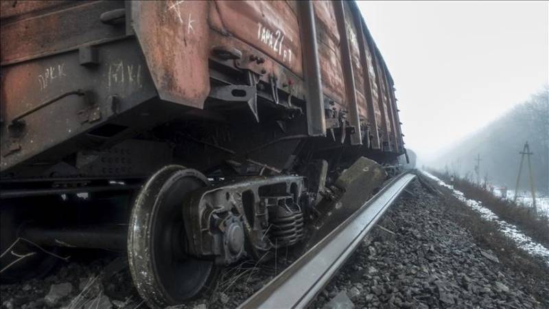 Two low intensity explosion reported on railway lines near Quetta and Sibi 