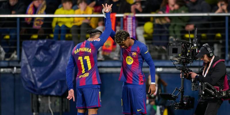 Barcelona's Raphinha, Yamal strike in Villarreal win