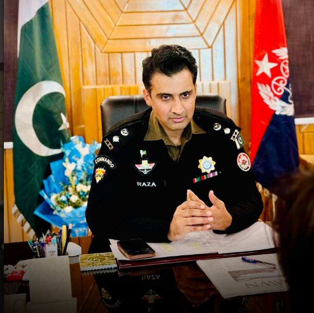 DPO Murree directs safety measures during snowfall, tourist surge