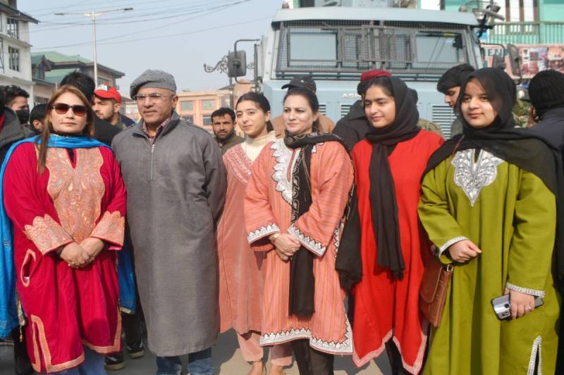 Kashmiris worldwide celebrate International Pheran Day