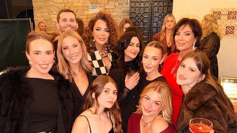 Kris Jenner steals spotlight from Kylie and Khloe with youthful holiday look after facelift