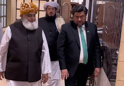 Fazl receives PhD degree, calls for fresh elections