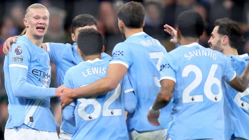 Man City players face Christmas weigh-in as Guardiola issues 'fatty' warning
