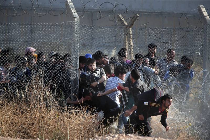 Pakistan embassy confirms death of two Pakistanis near Iran–Turkey border