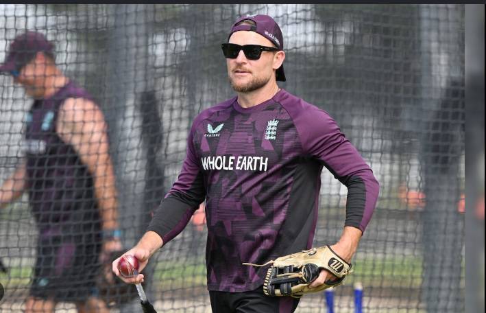 McCullum admits errors in Ashes preparations as England look to salvage pride