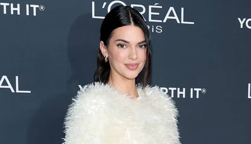 Kendall Jenner shows off minimalist holiday decor at $23m Montecito ranch