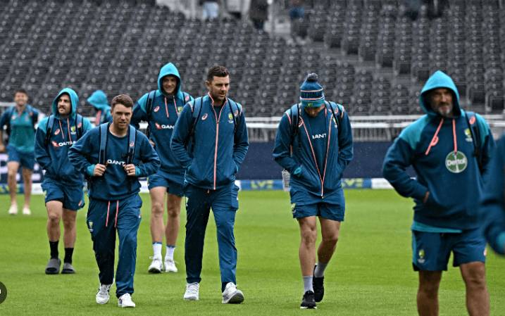 Key to probe England's 'stag-do' drinking on Ashes beach break
