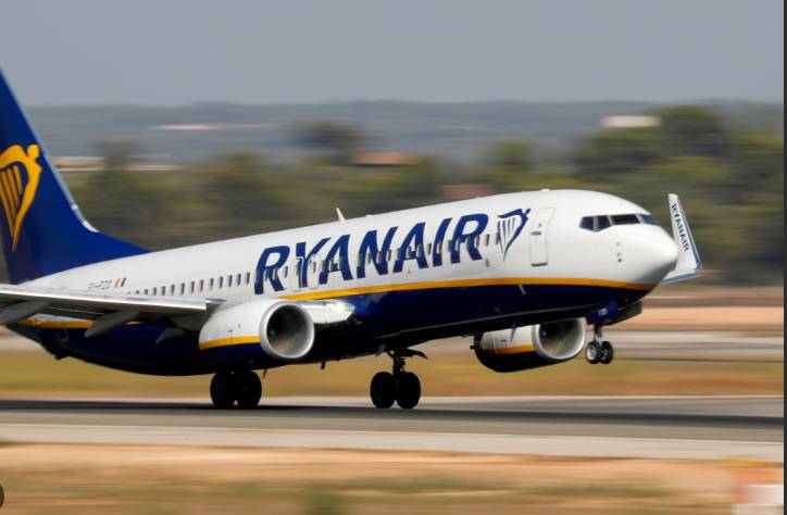 Italy fines Ryanair $300m for abuse of dominant position