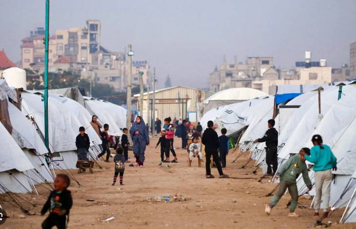 Gazans fear renewed displacement after Israeli strikes