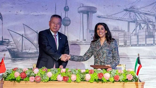 Kuwait signs $4.1 billion deal with China to build port