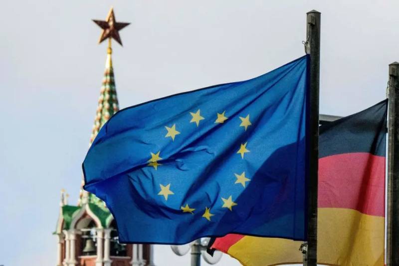 EU 'strongly condemns' US sanctions against five Europeans