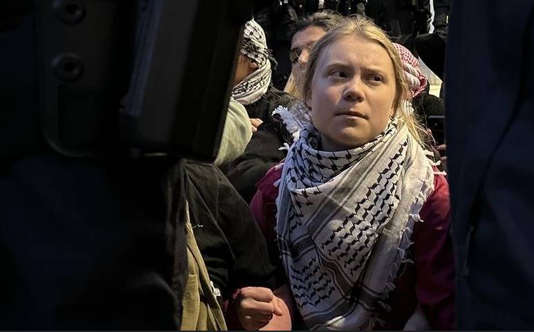 Greta Thunberg arrested at pro-Palestinian protest in London
