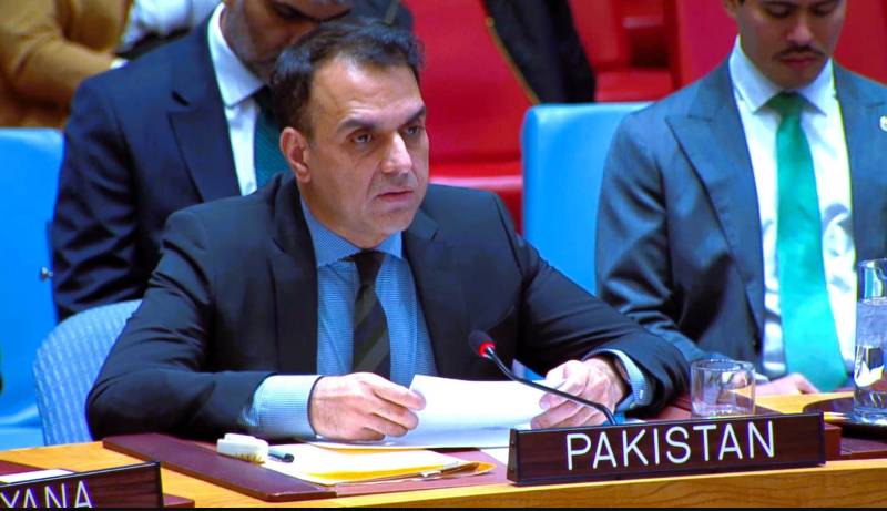 Pakistan opposes reimposition of sanctions on Iran over nuclear issue