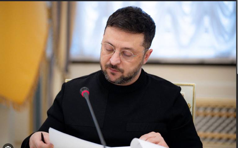Zelensky reveals US-Ukraine plan to end Russian war, key questions remain