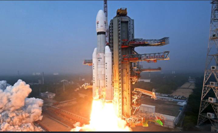 India space agency launches its heaviest satellite