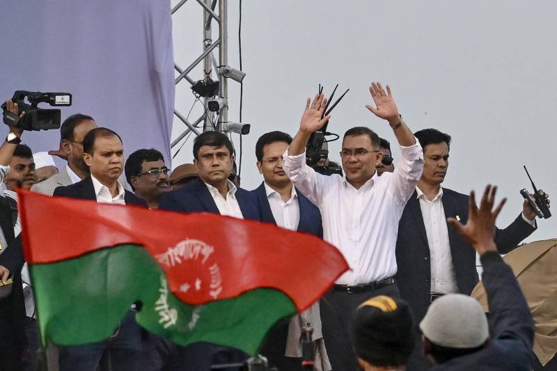 Bangladesh PM hopeful Rahman returns from exile ahead of polls