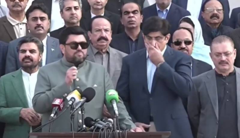 Governor Tessori urges govt not to hold talks with PTI