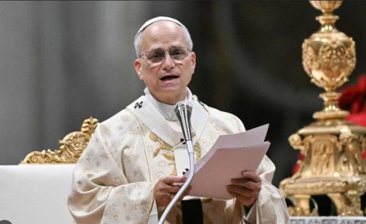 Pope Leo condemns 'open wounds' of war in first Christmas message