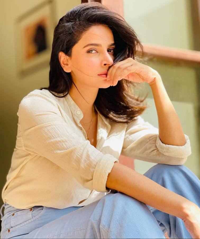 Saba Qamar counters claims she wore police uniform without authorisation