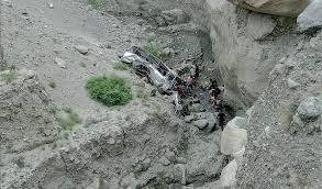 Student dies, seven injured as passenger coaster overturns in Kotli Sattian