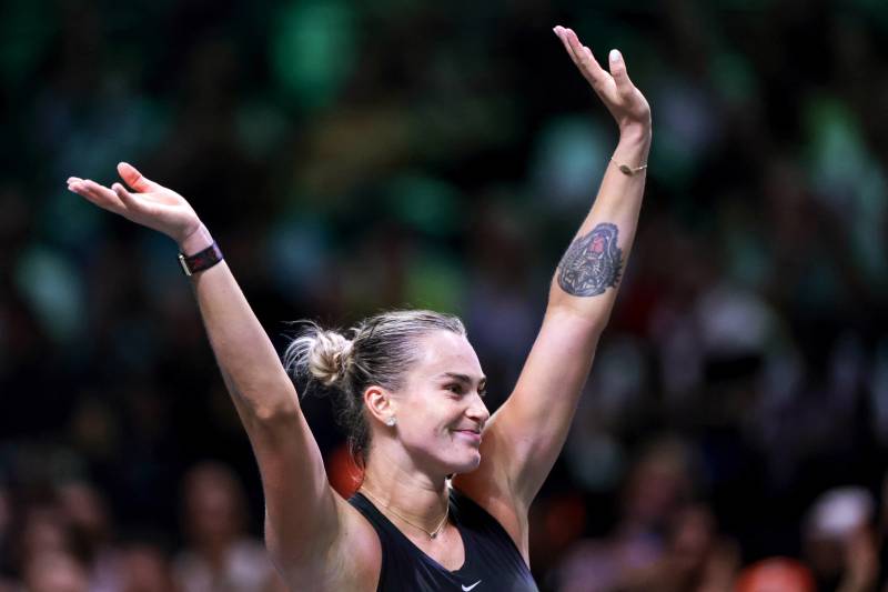 Kyrgios beats Sabalenka in 'Battle of the Sexes'