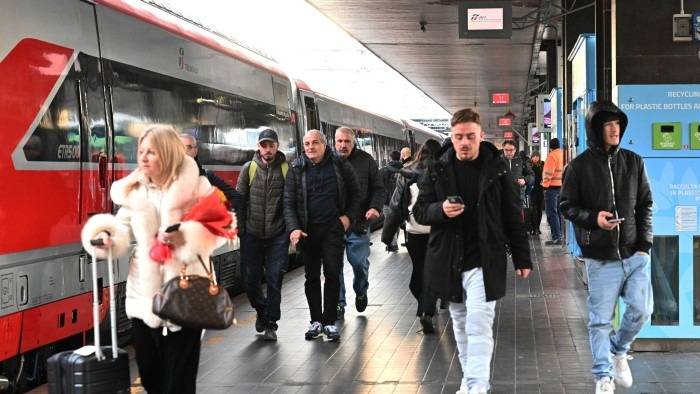 Italy's state railway, US fund in French joint venture