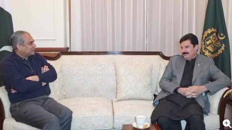 Centre ready to assist KP in restoration of law & order, Naqvi tells Kundi