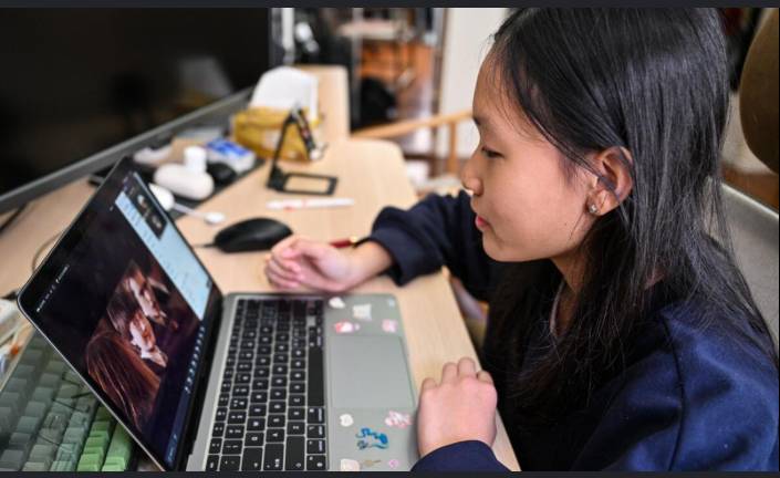 Chinese homeschool students embrace freer youth in cutthroat market