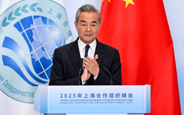 China must 'forcefully counter' US arms sales to Taiwan: FM