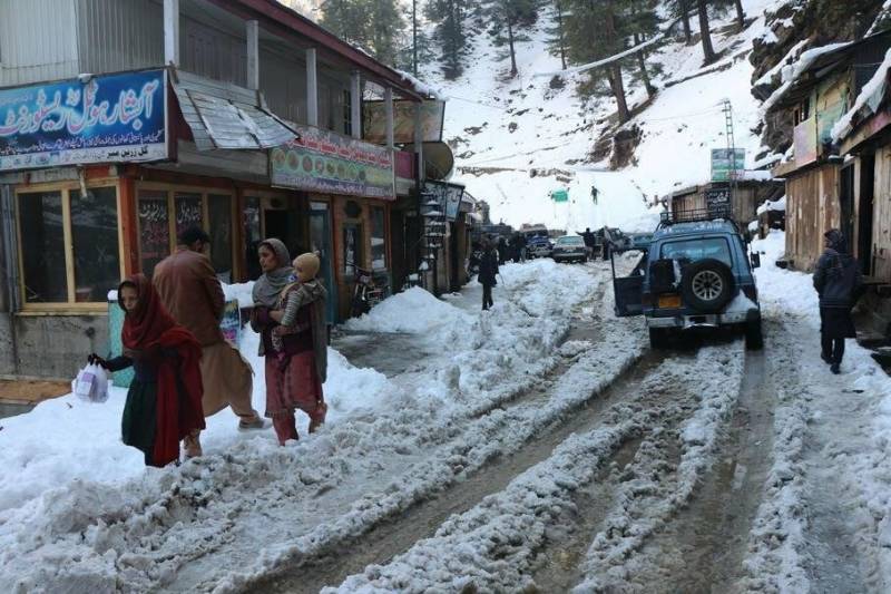 Met Department issues alert as rain, snowfall expected in upper regions