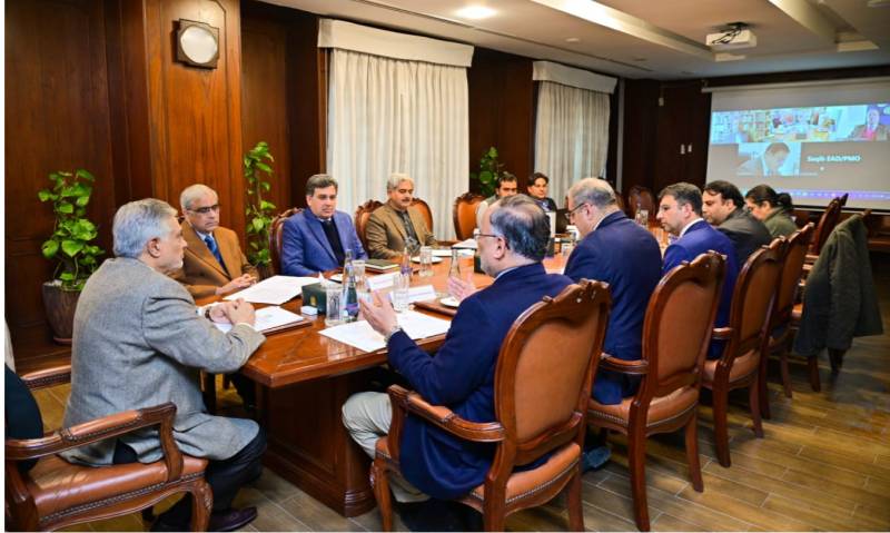 DPM chairs first meeting of the Committee on Economic and Administrative Reforms