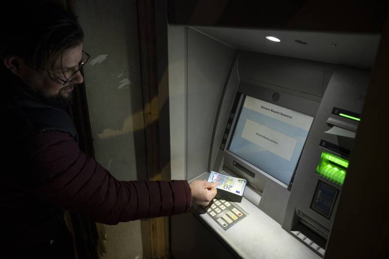 Bulgaria adopts the euro, nearly 20 years after joining the EU