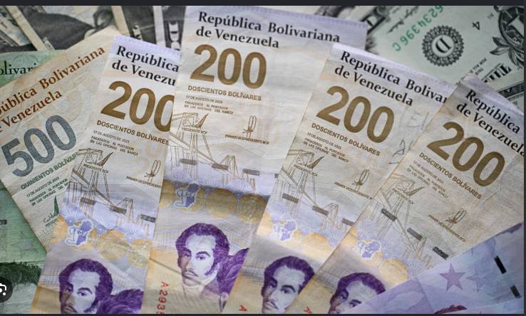In Venezuela, price of US dollar up 479 percent in a year