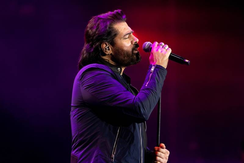 Shafqat Amanat Ali Khan releases new song 'Pehli Mohabbat' on New Year
